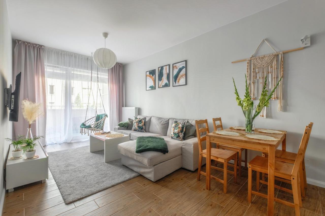 Boho Apartment Janow Z Miejscem Parkingowym Łódź Dış mekan fotoğraf